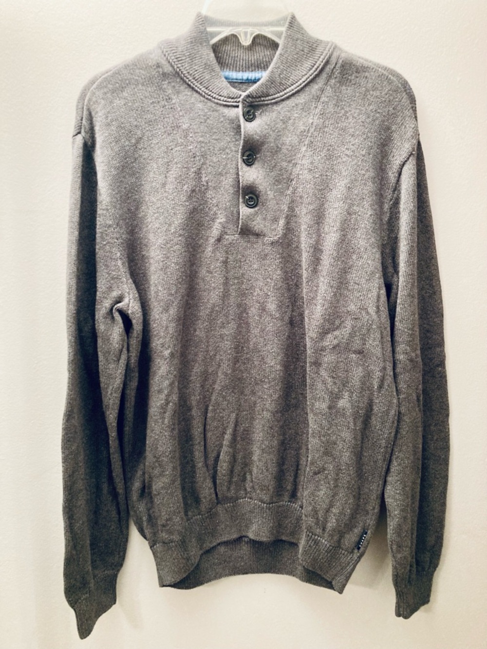 3 Button Sweater Pullover